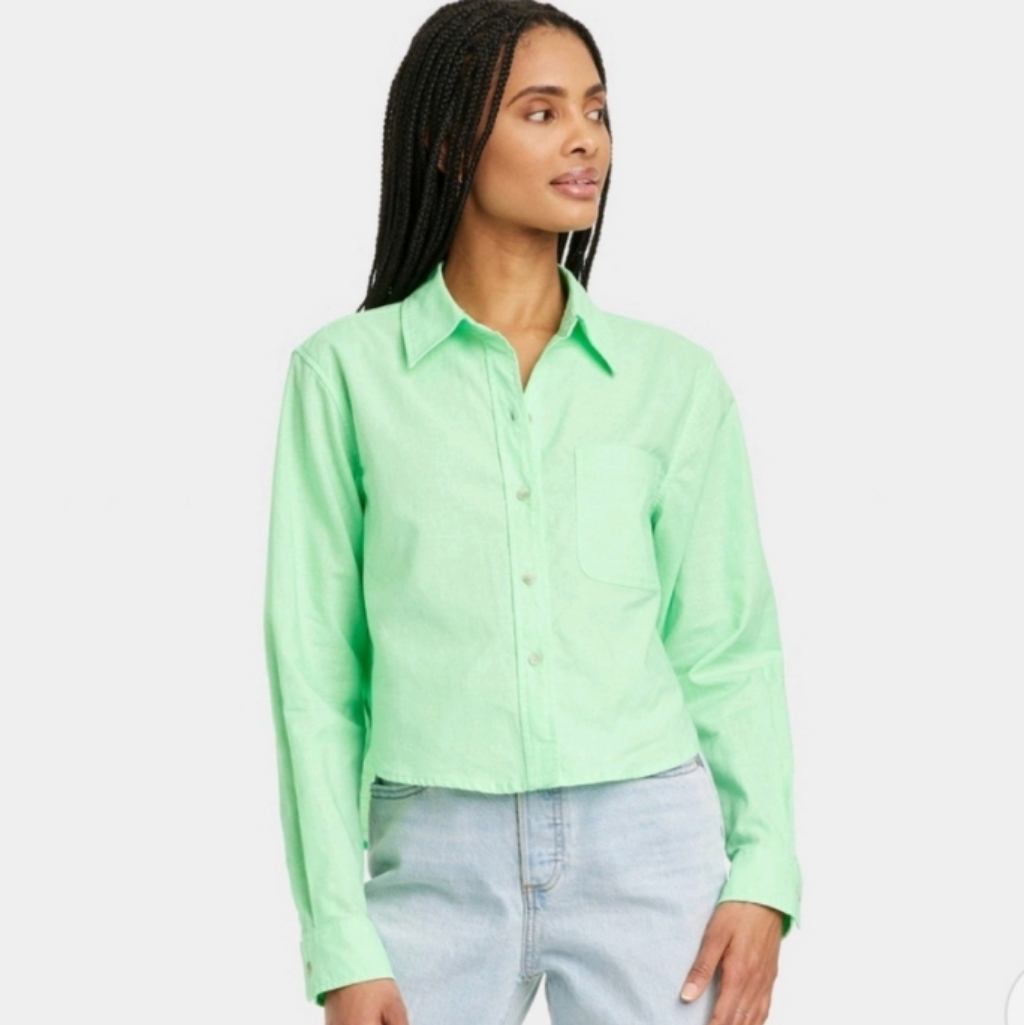 Universal Thread Crop Button-Down Shirt